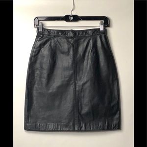 VINTAGE 80s BRASS PLUM GENUINE LEATHER SKIRT